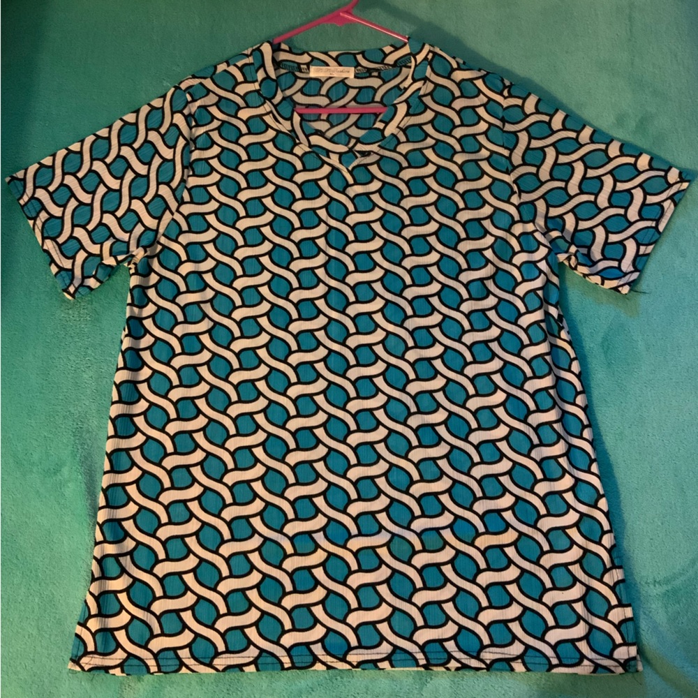 Patterned top- loose fitting